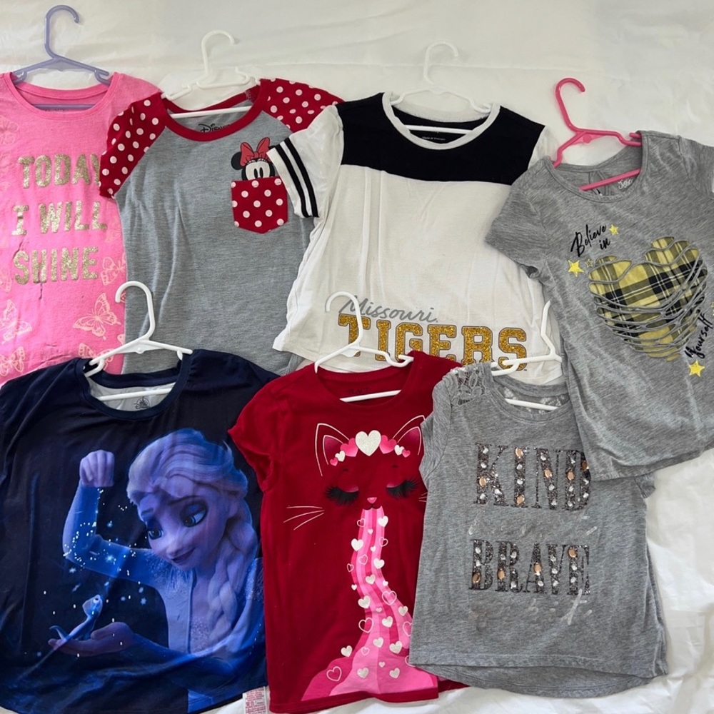 Bundle of 7 girls shirts size 7/8